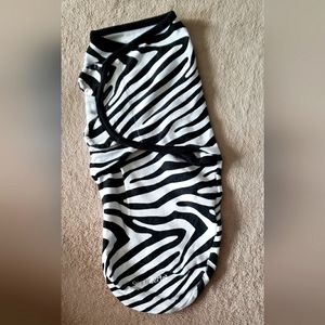 Swaddle Me Zebra swaddle 0-3 months 7-14lbs